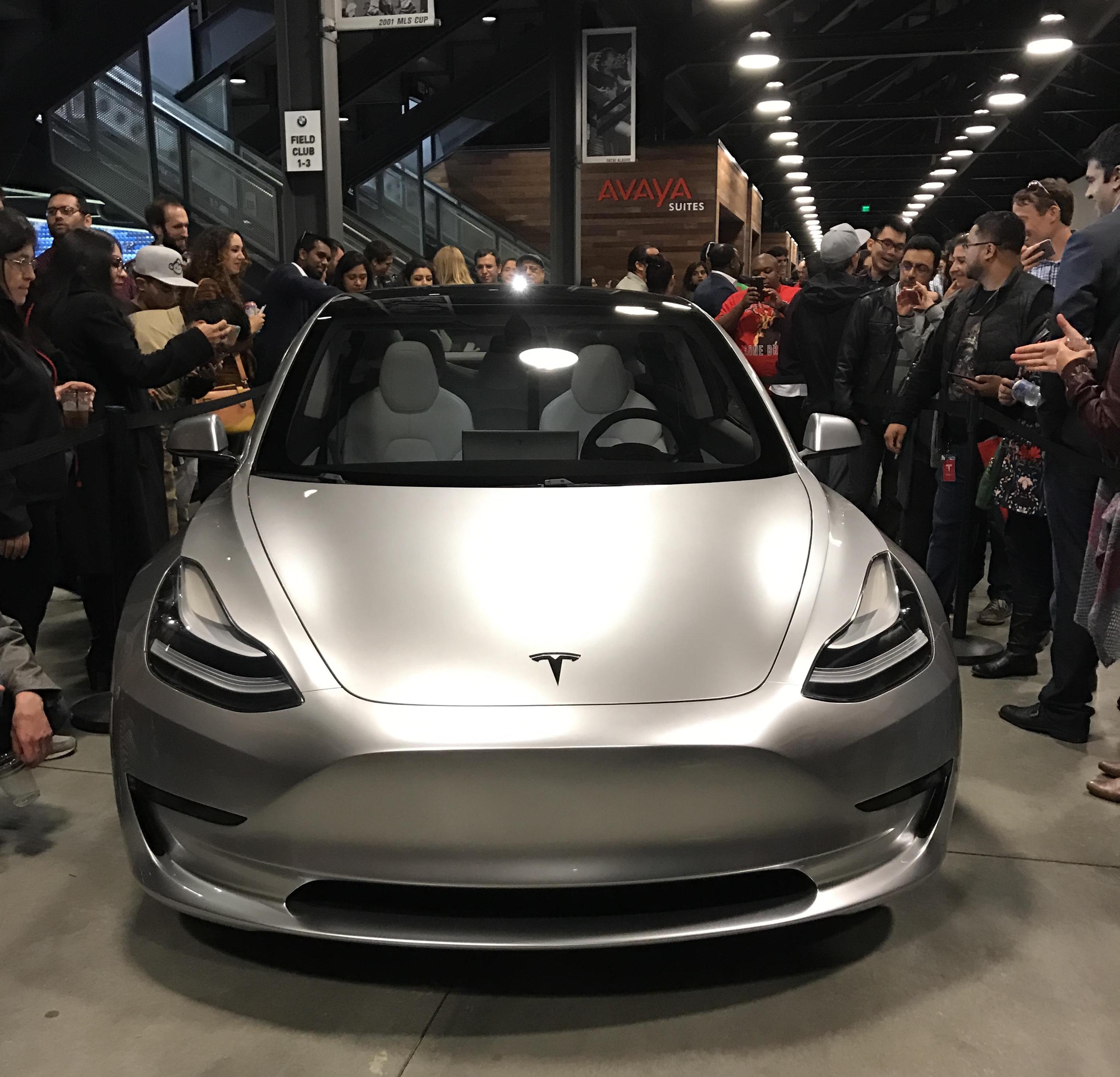 Tesla Model 3 accessories model
