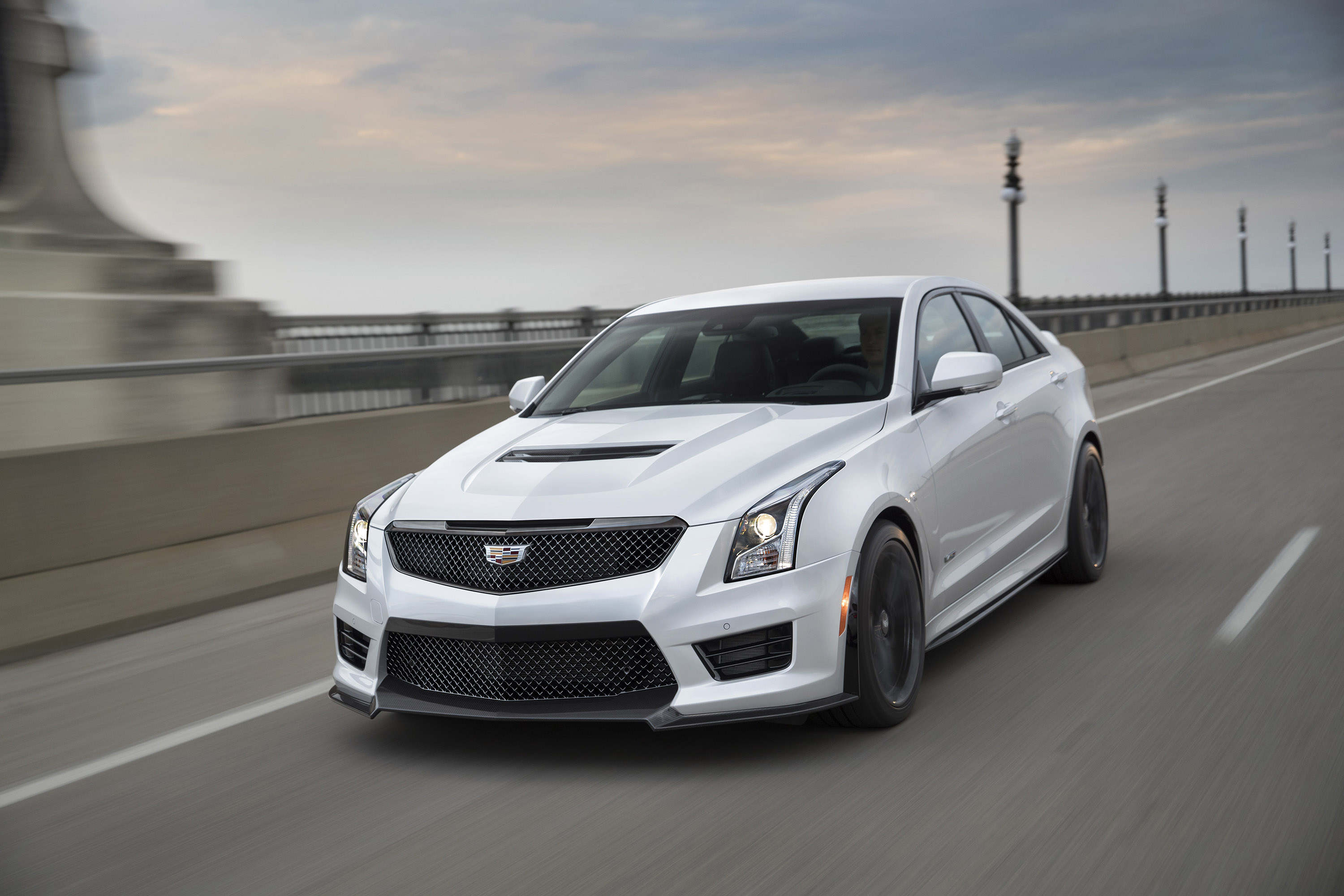 Cadillac ATS-V Coupe exterior specifications