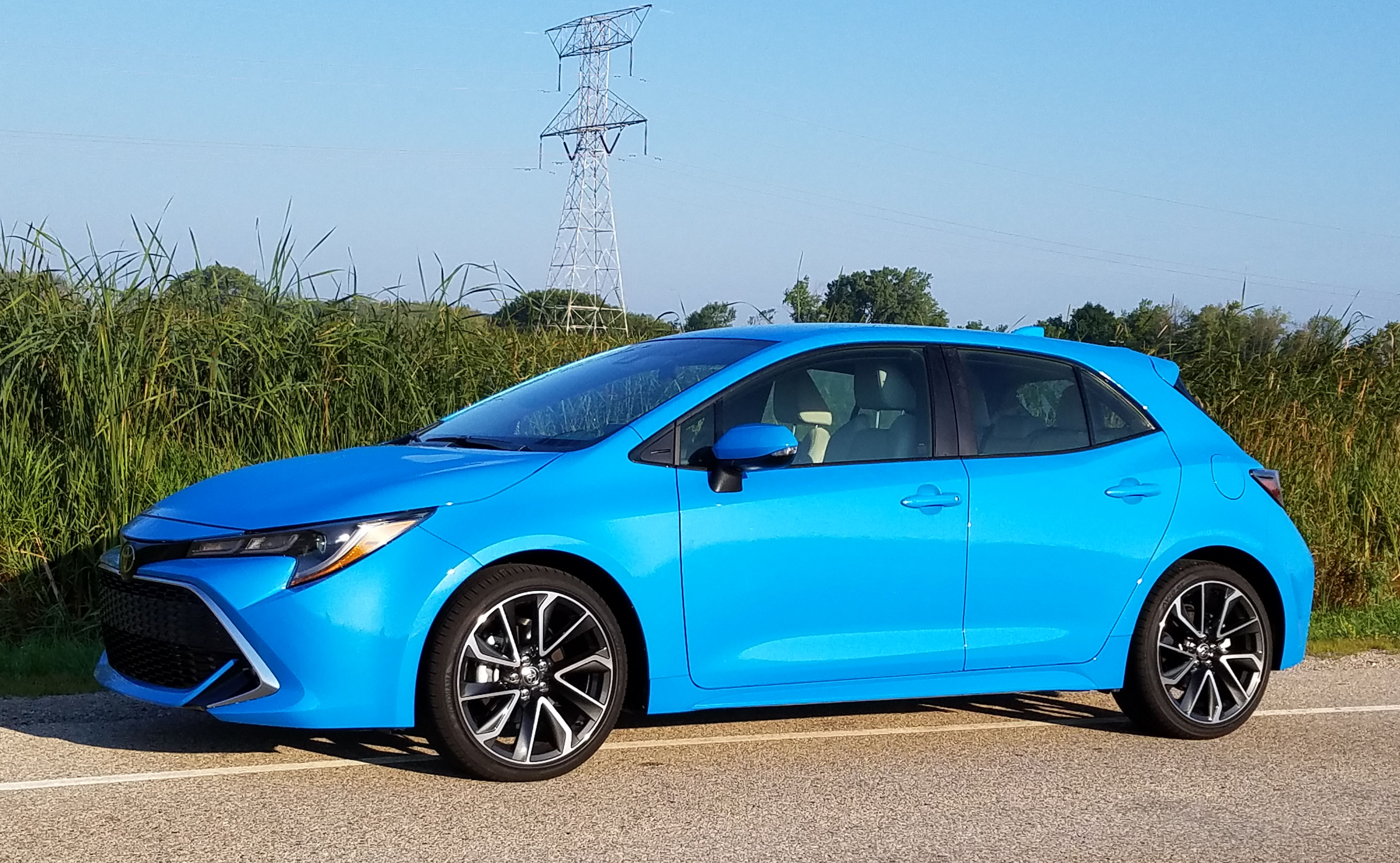 Toyota Corolla Hatchback reviews specifications