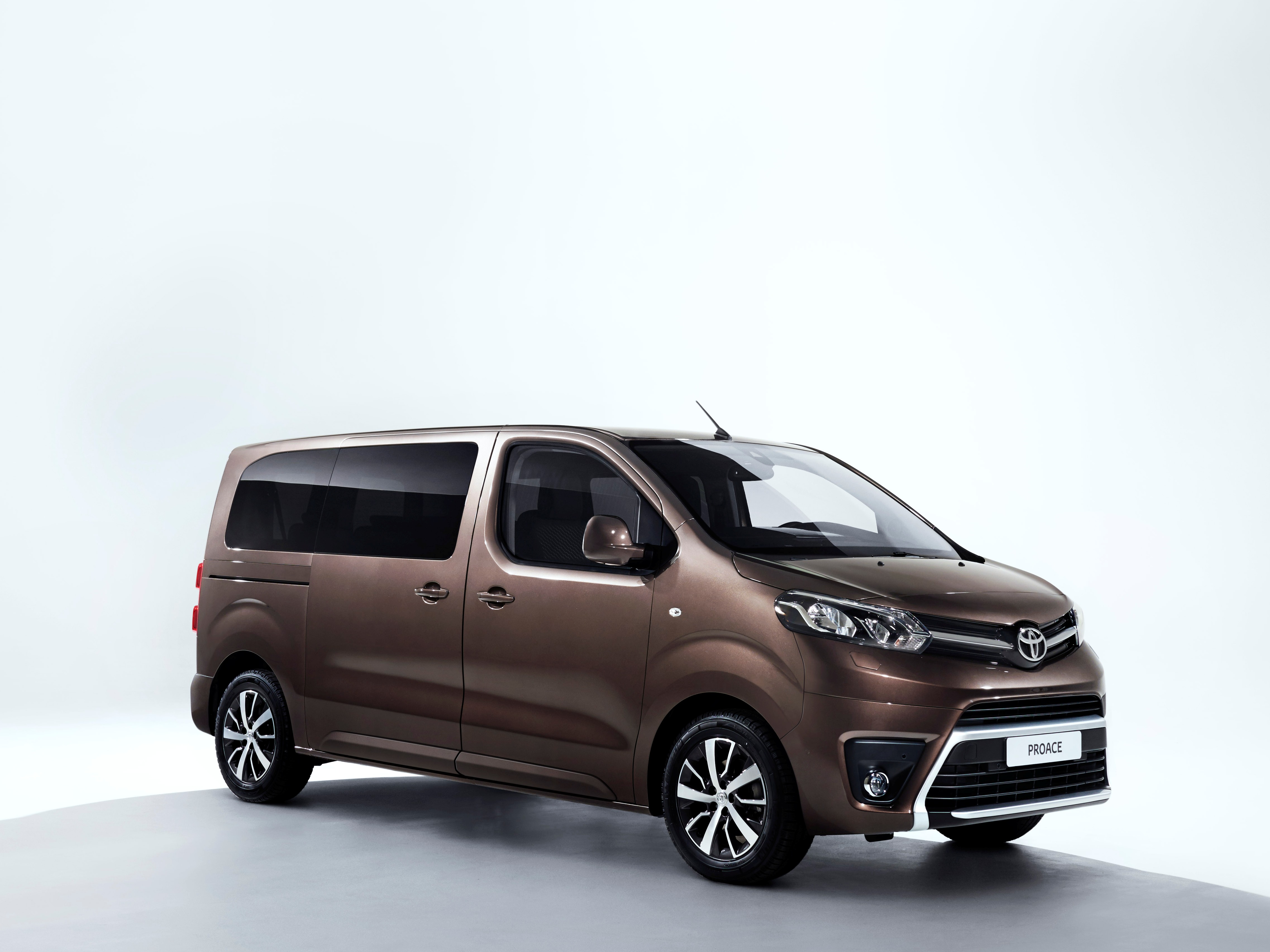 Toyota Proace Verso modern specifications