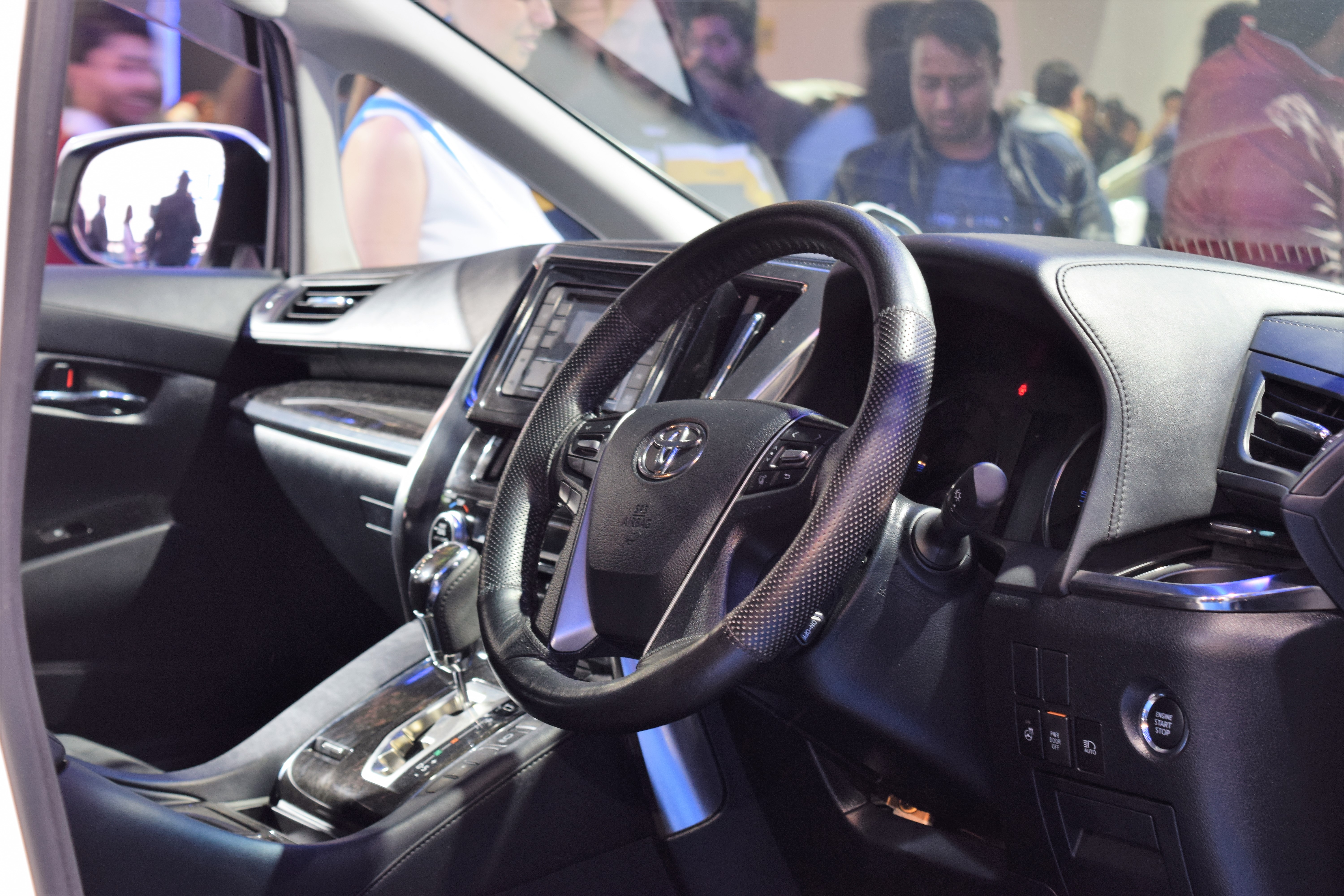 Toyota Alphard interior restyling