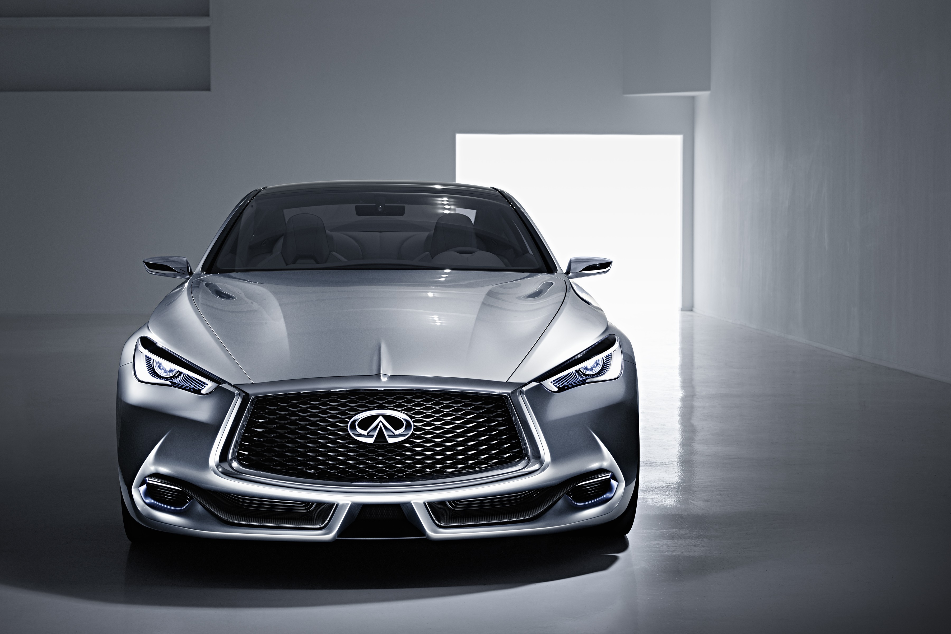 Infiniti Q60 Coupe mod specifications