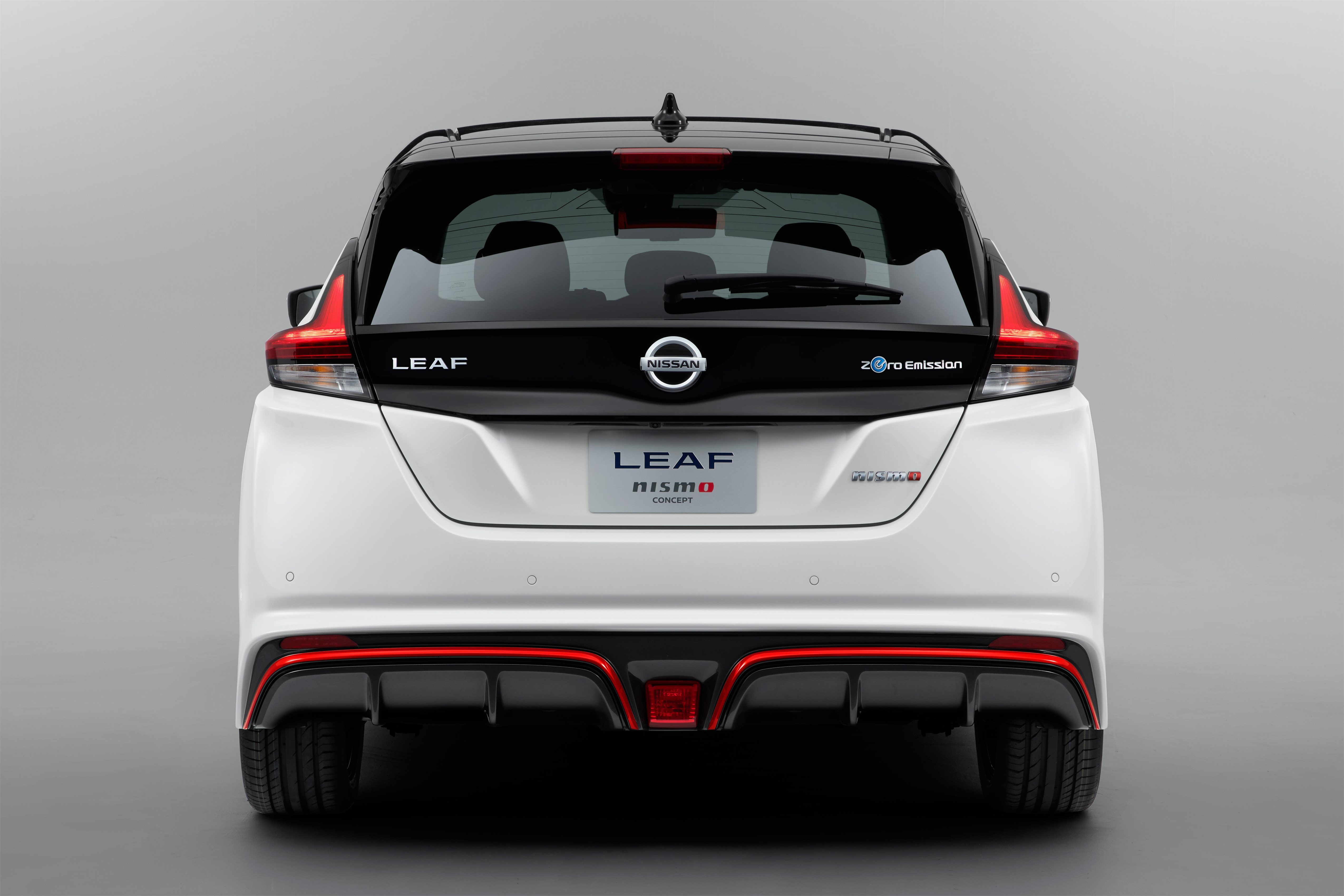 Nissan Leaf exterior 2017