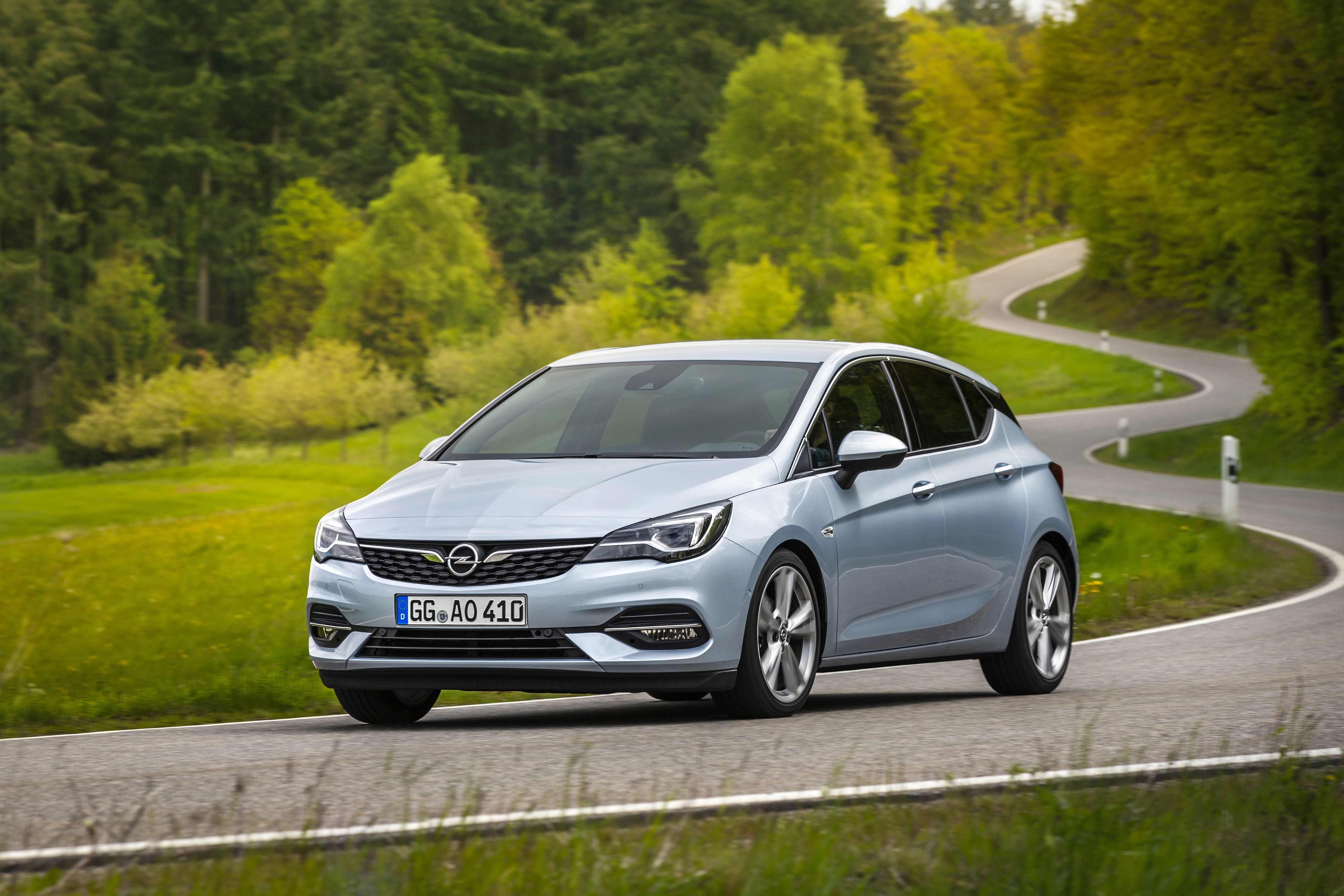 Opel Astra Hatchback modern photo