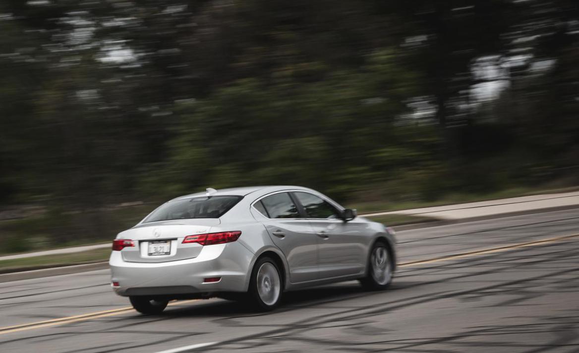 Acura ILX Specifications suv