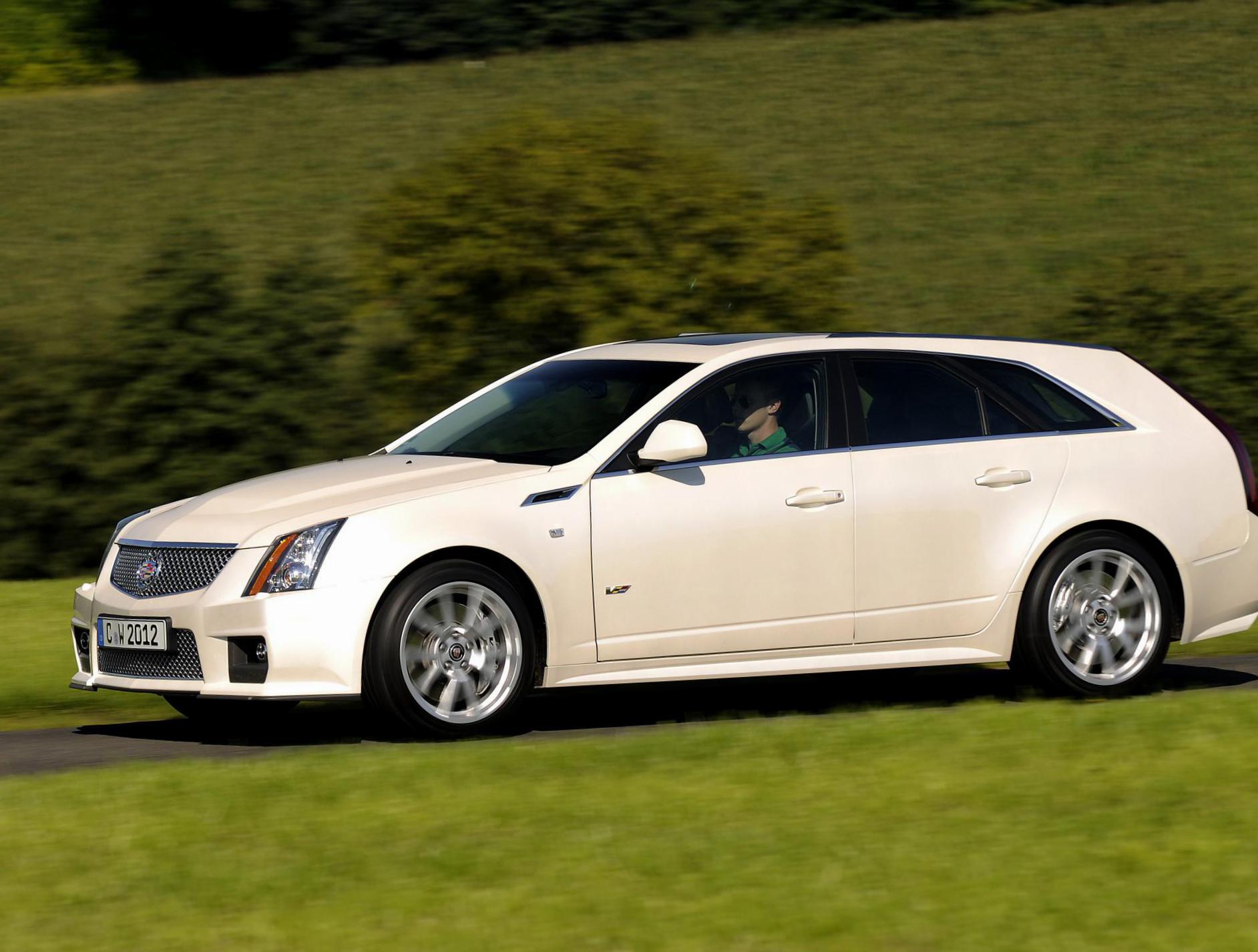 Cadillac CTS-V Wagon reviews 2005