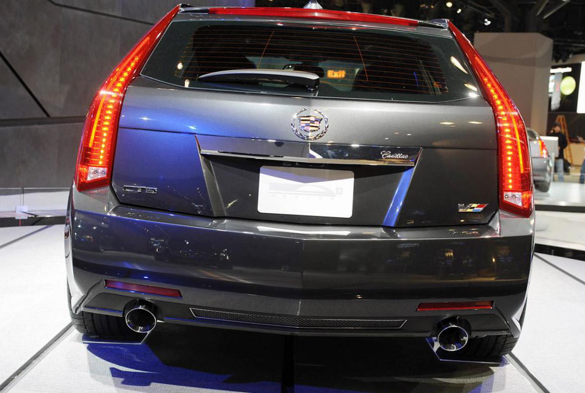 CTS-V Wagon Cadillac models 2012