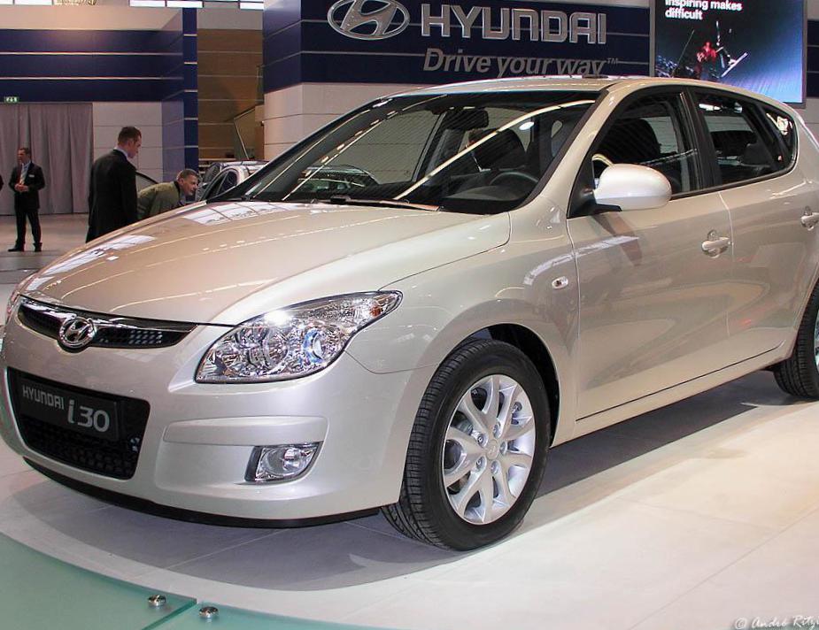 i30 Hyundai auto 2013