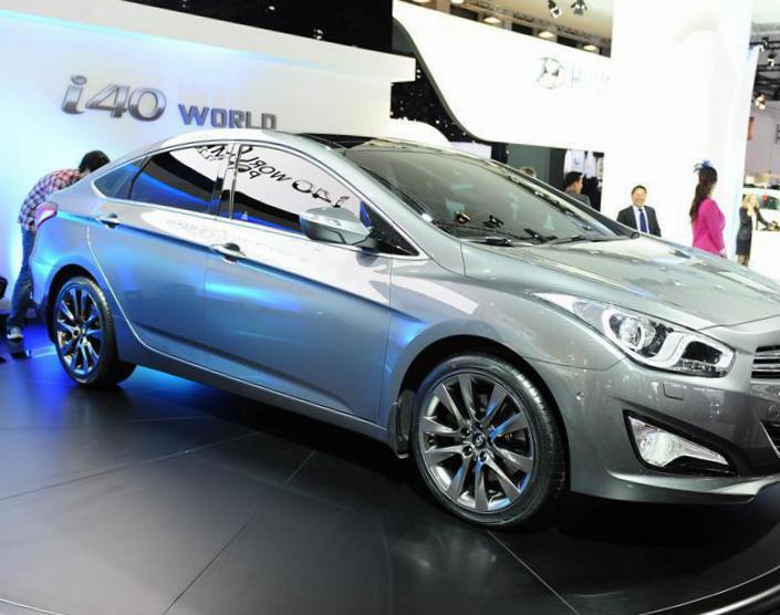 i40 Sedan Hyundai Characteristics suv