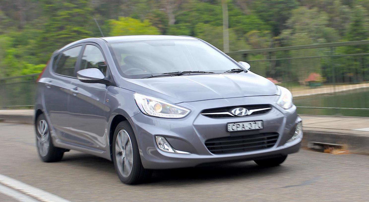 Hyundai Accent lease sedan