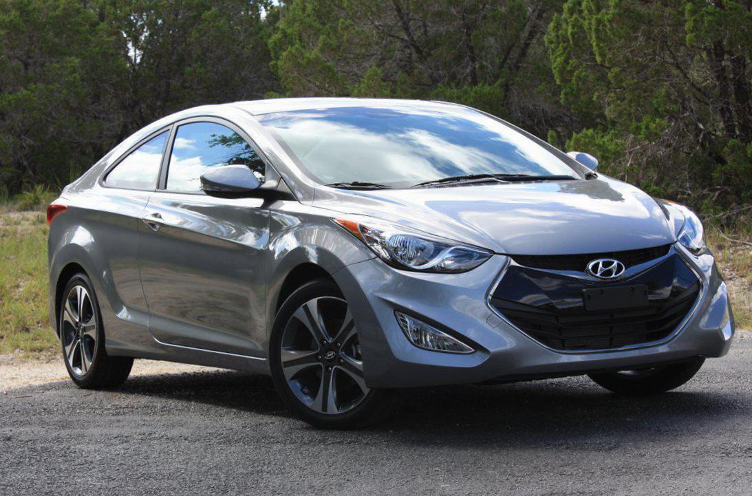 Elantra Hyundai review suv
