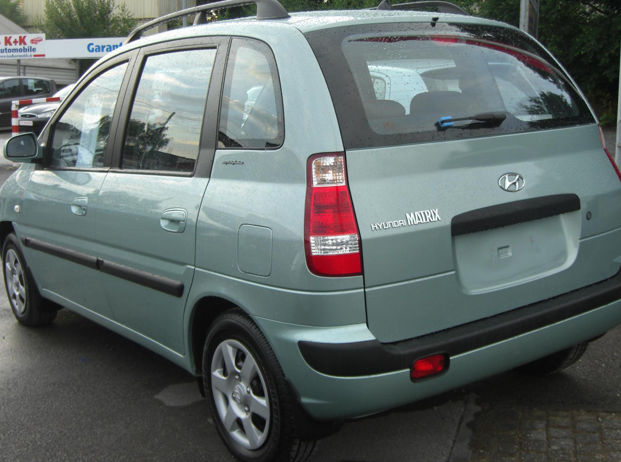 Matrix Hyundai sale 2005