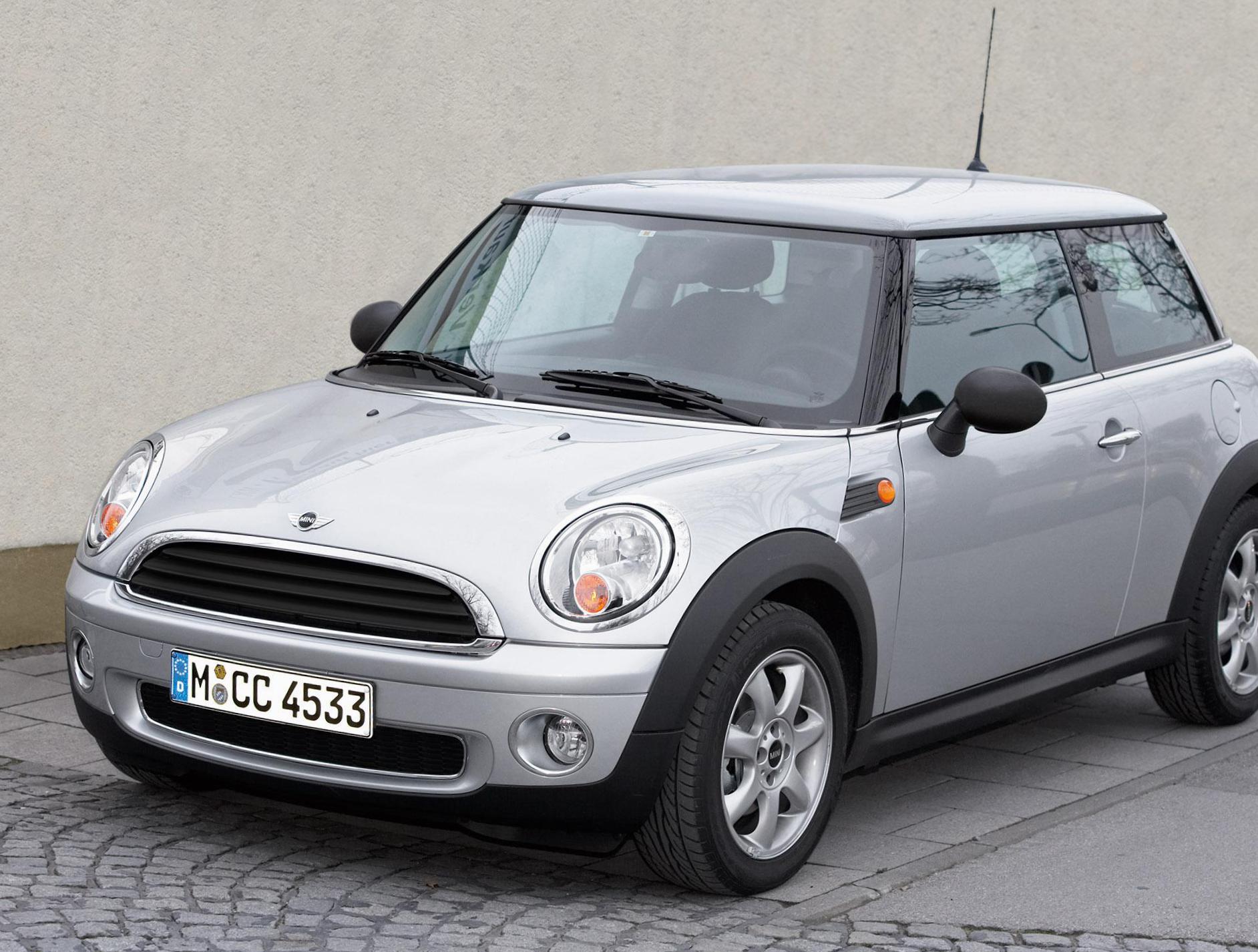 One MINI Specification 2006