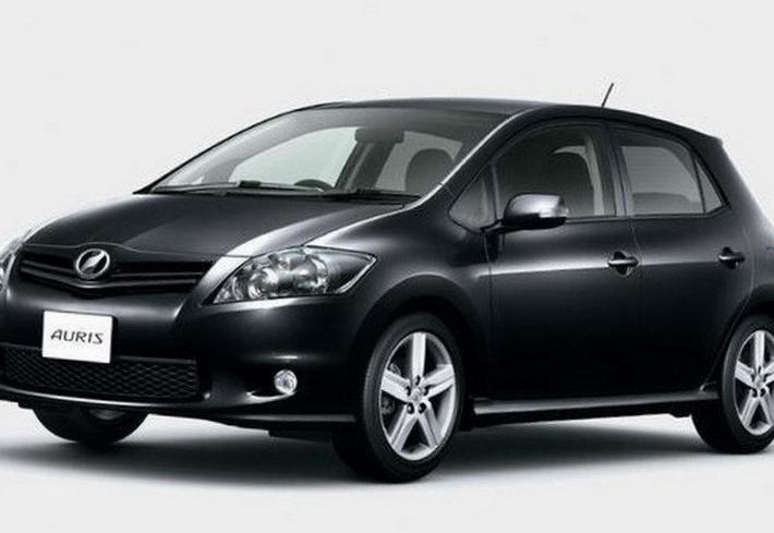 Toyota Auris review 2011
