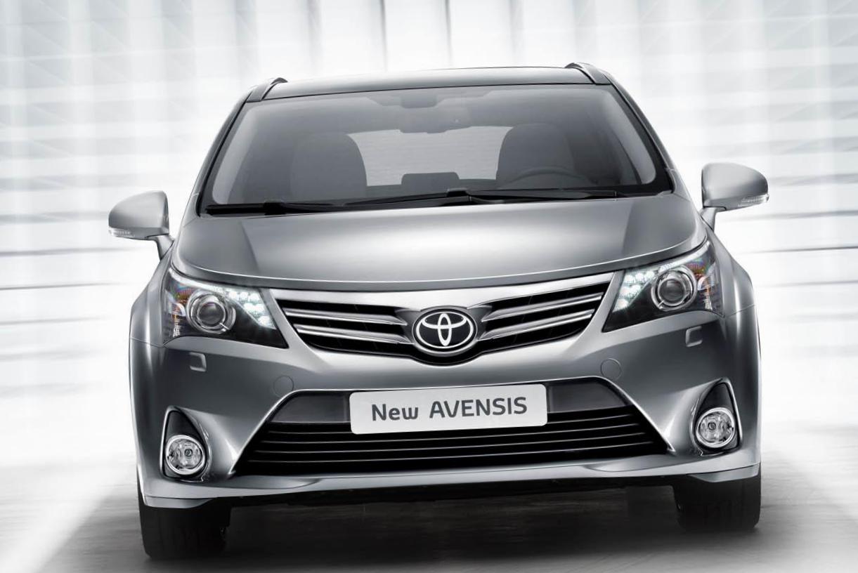 Toyota Avensis lease 2011