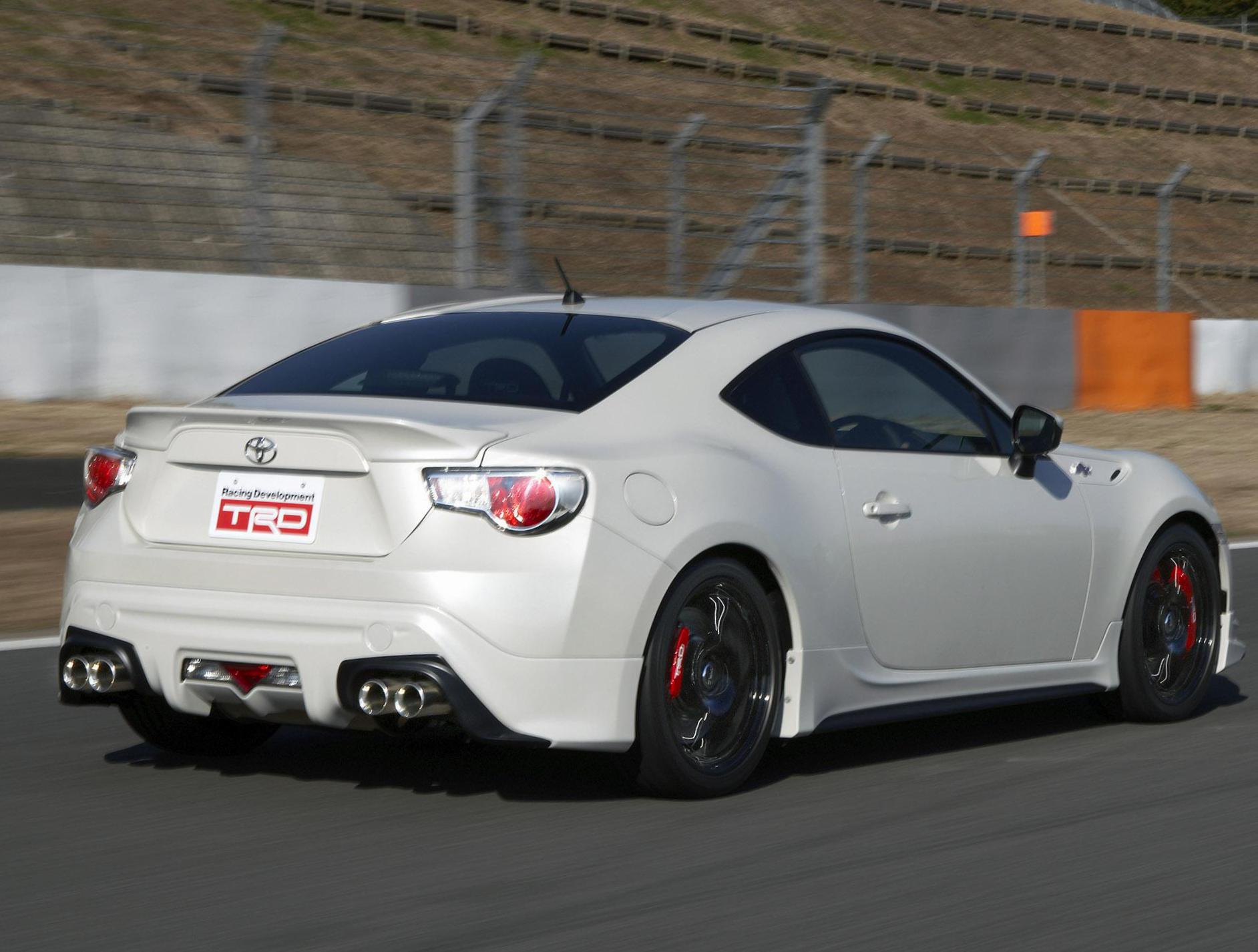 GT 86 Toyota cost 2009