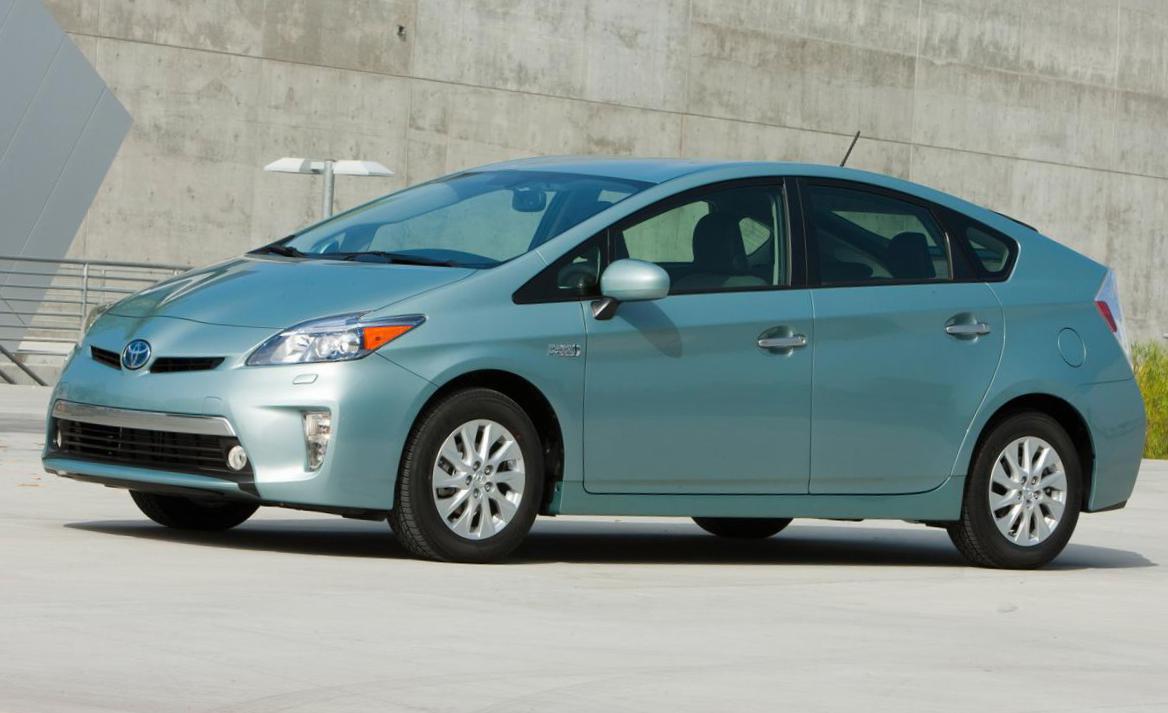 Toyota Prius Plug-in Hybrid how mach 2012