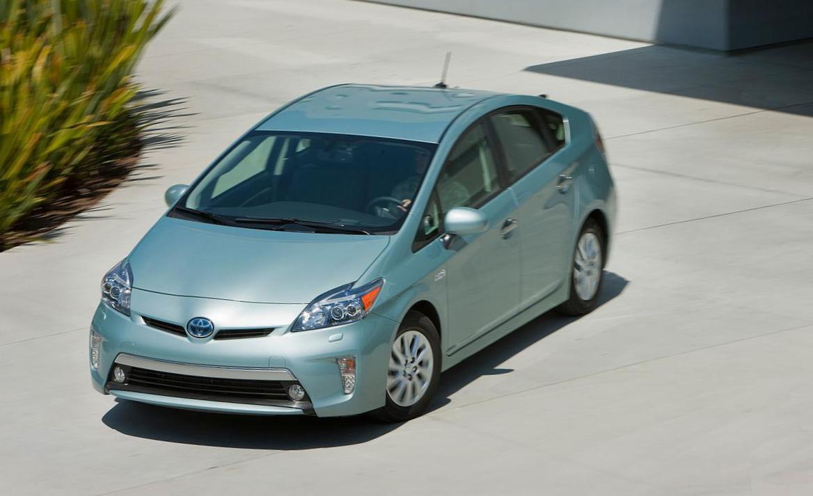 Toyota Prius Plug-in Hybrid lease coupe