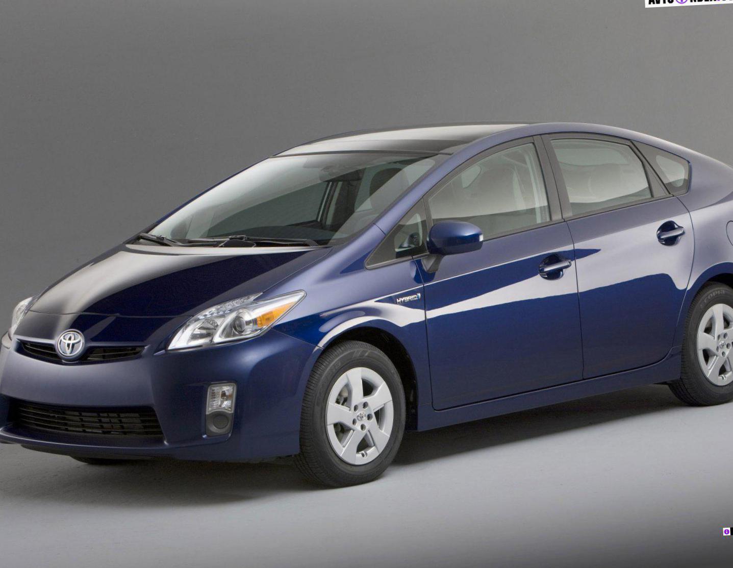 Toyota Prius Characteristics 2012