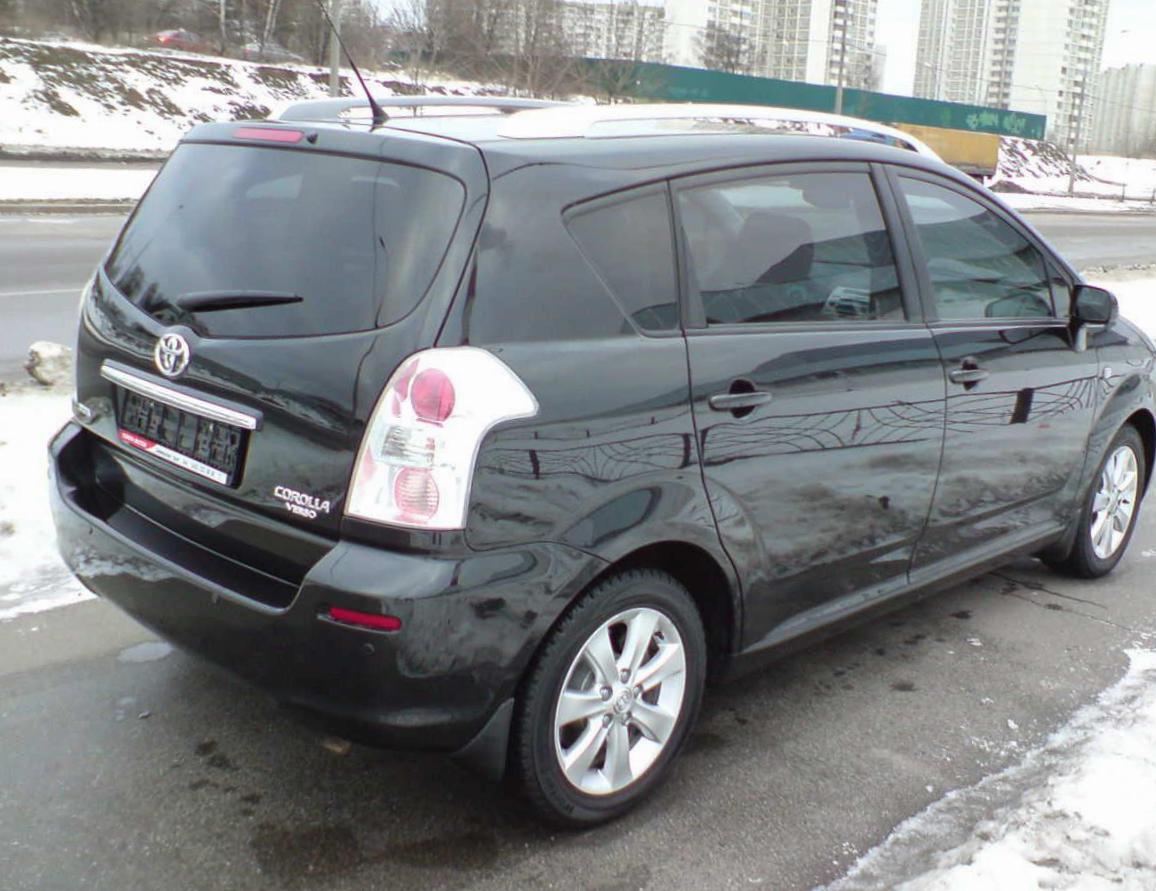 Toyota Verso Specifications 2011