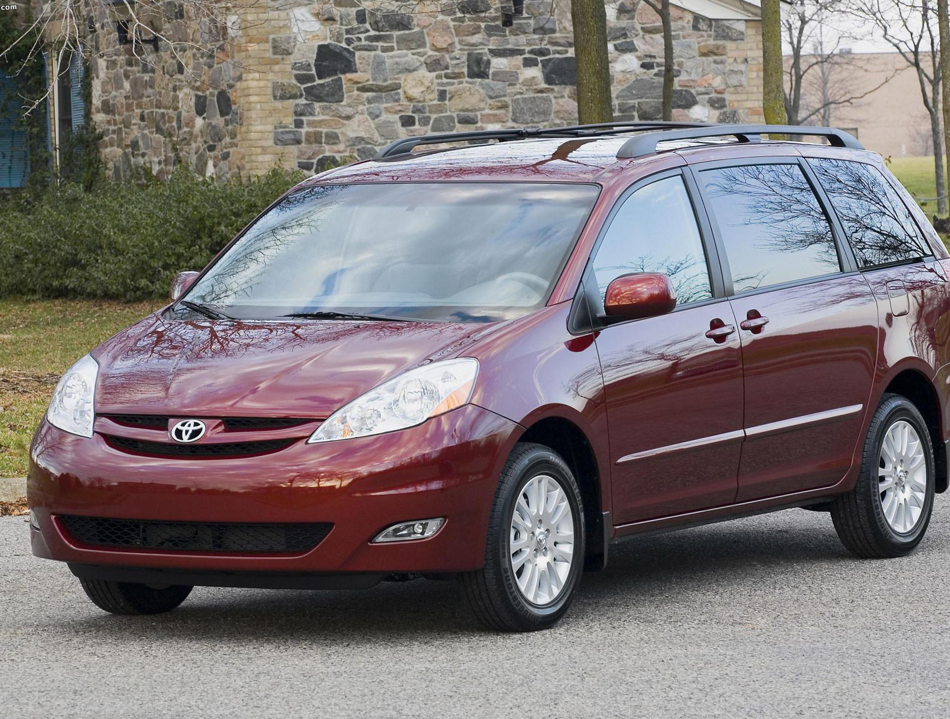 Toyota Sienna Specifications 2011