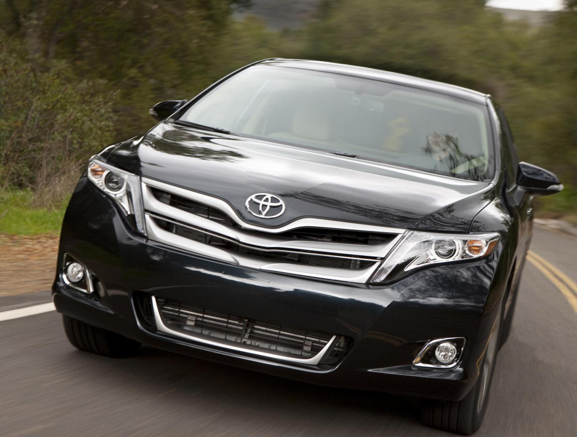 Venza Toyota approved hatchback