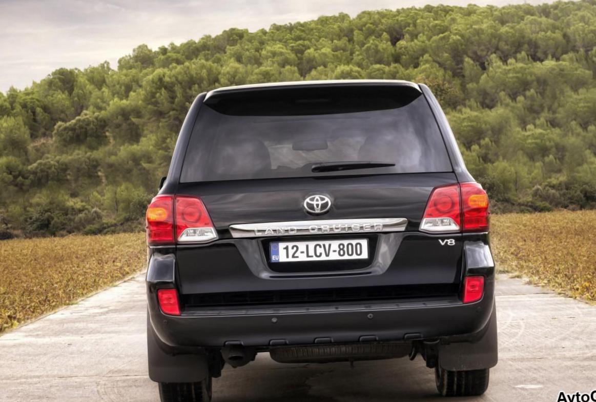 Land Cruiser 200 Toyota approved 2009