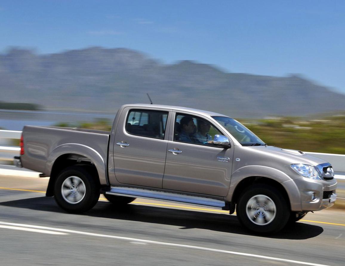 Hilux Double Cab Toyota model 2014