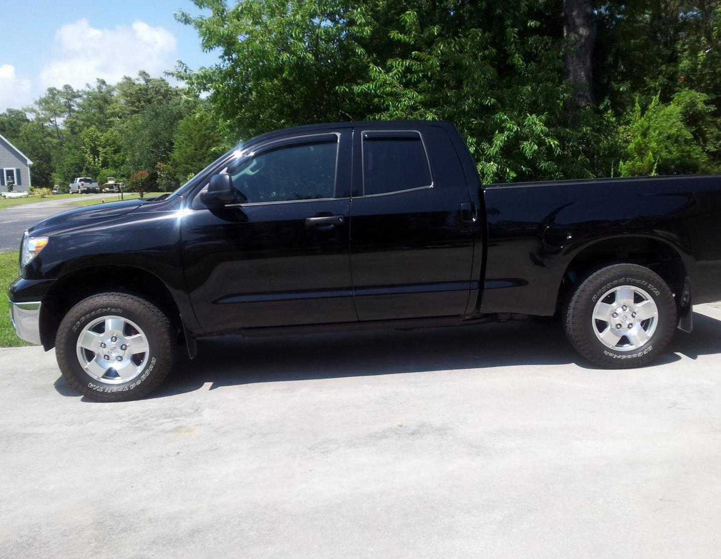 Toyota Tundra Double Cab approved 2003