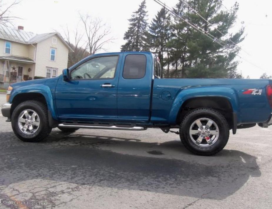 Colorado Extended Cab Chevrolet cost 2013