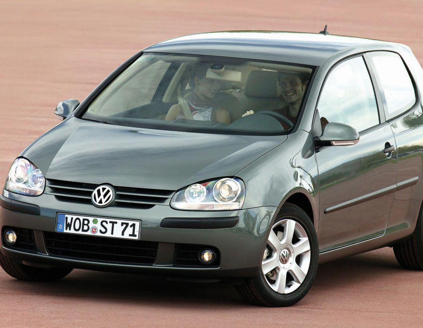 Golf 3 doors Volkswagen prices minivan