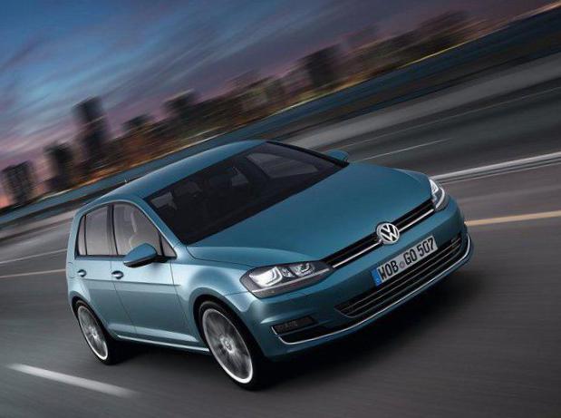 Golf 3 doors Volkswagen reviews 2013