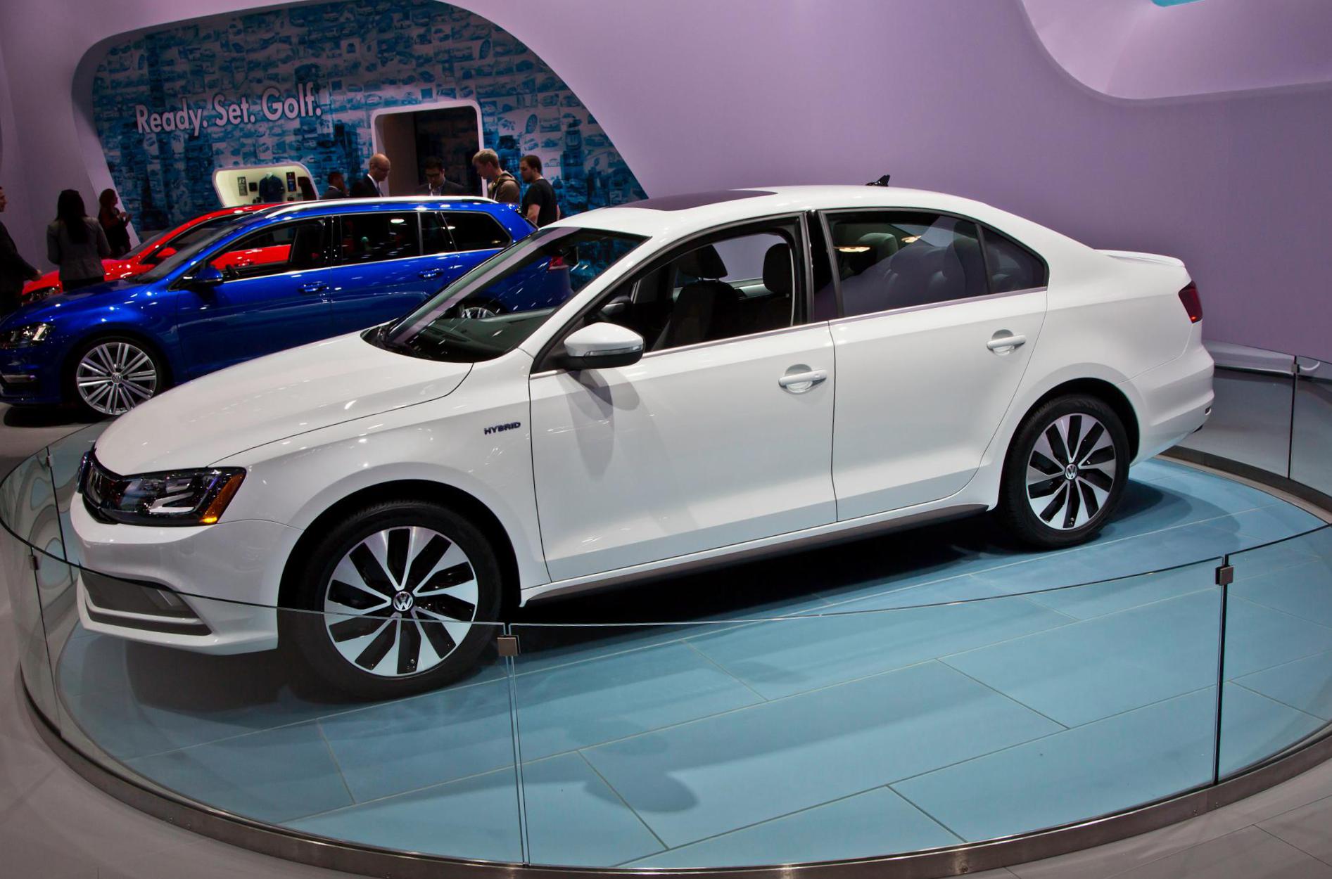 Jetta Hybrid Volkswagen concept 2013