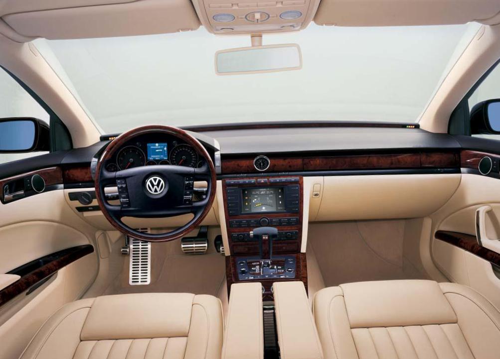 Phaeton Volkswagen reviews 2012