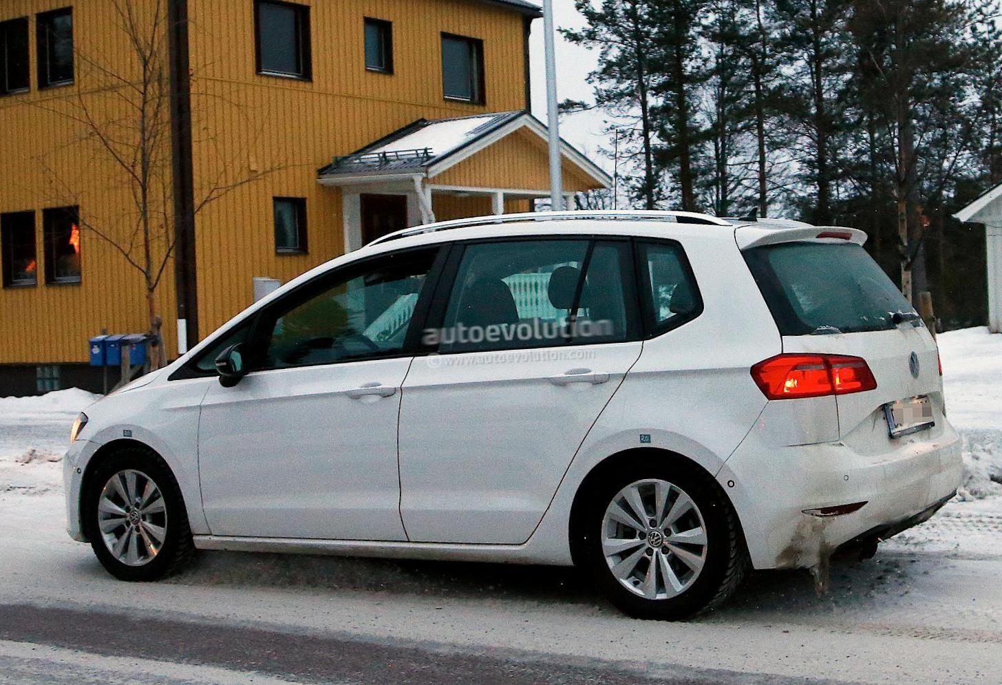 Volkswagen Golf Sportsvan concept 2015