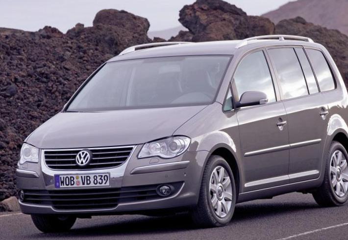 Touran Volkswagen configuration hatchback