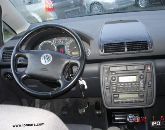 Volkswagen Sharan how mach sedan