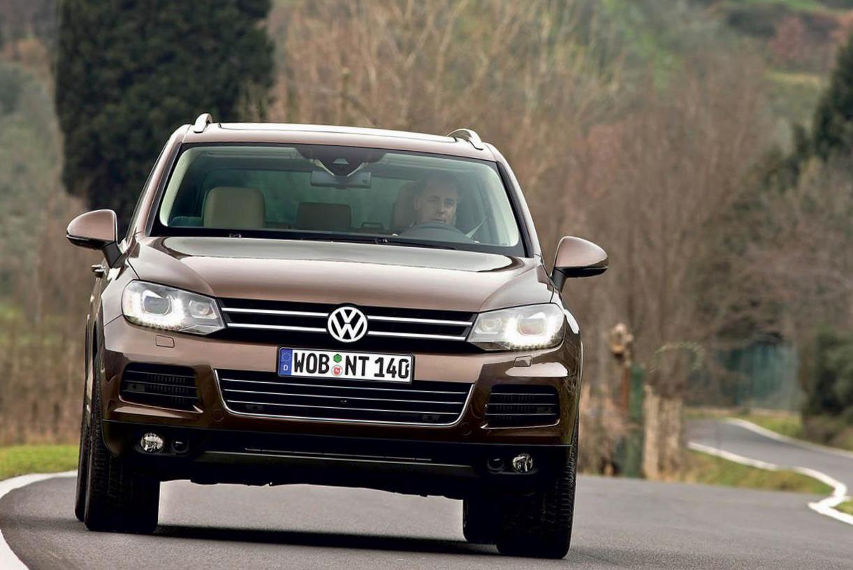 Volkswagen Touareg cost minivan
