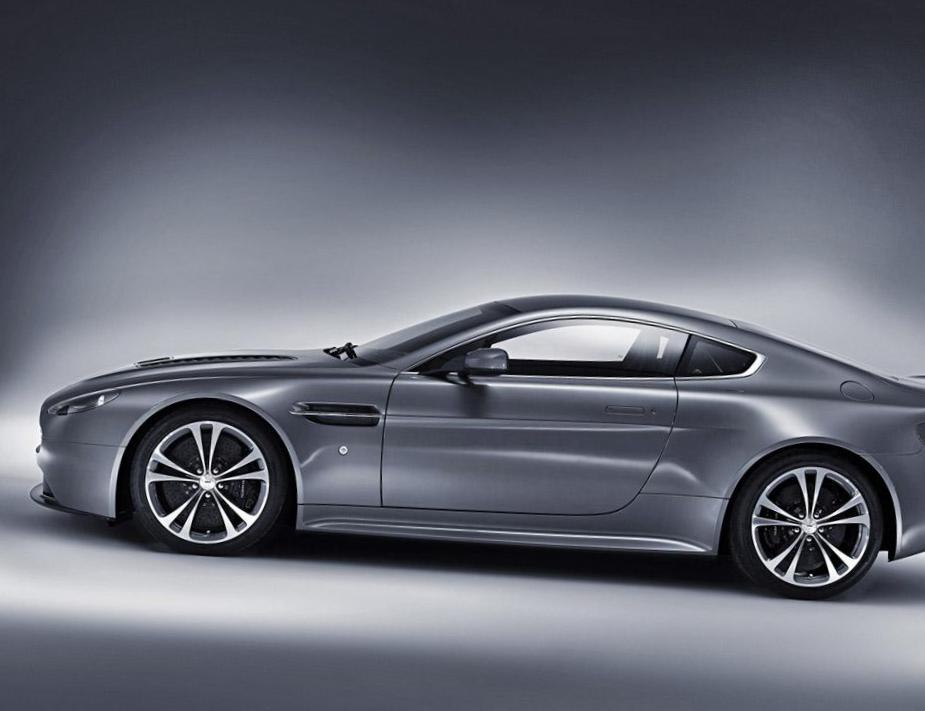 Vantage Aston Martin Specification 2015