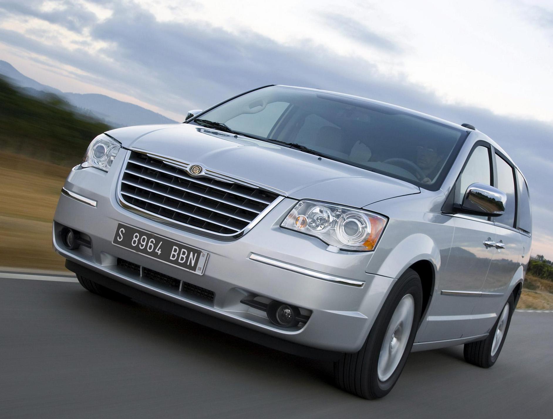 Chrysler Grand Voyager prices 2011