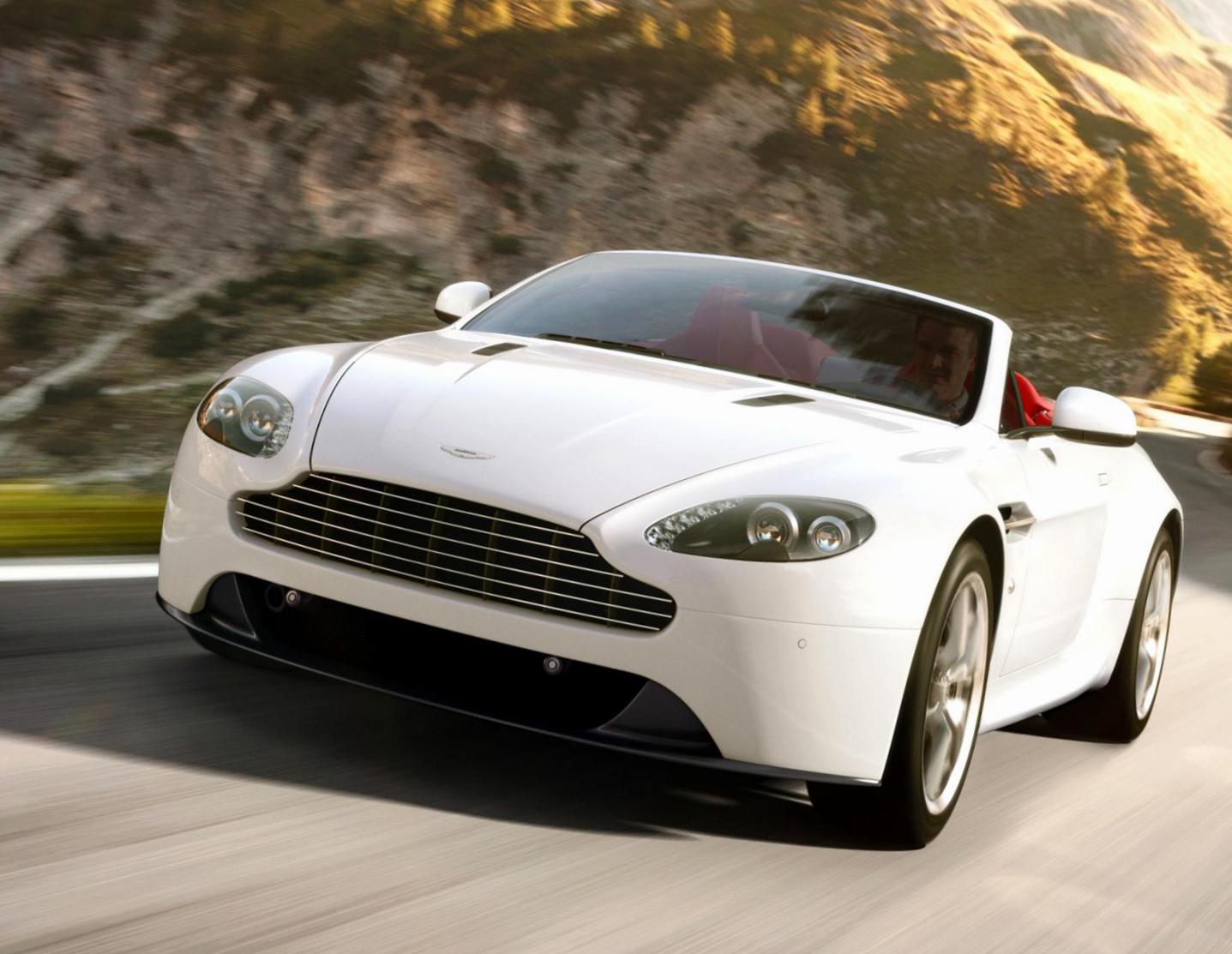 Aston Martin Vantage Roadster price suv