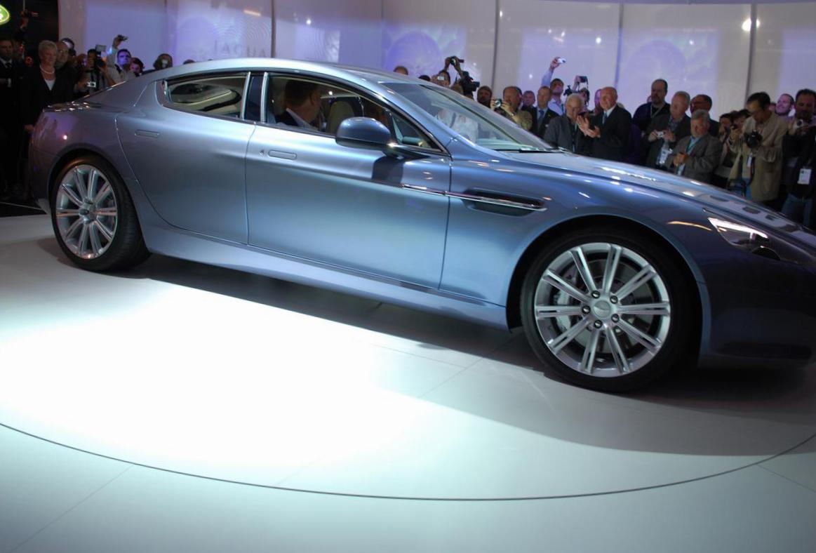 Rapide Aston Martin approved sedan