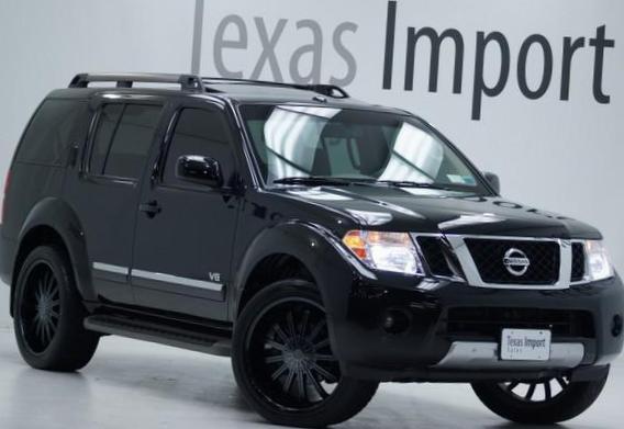 Pathfinder Nissan approved suv