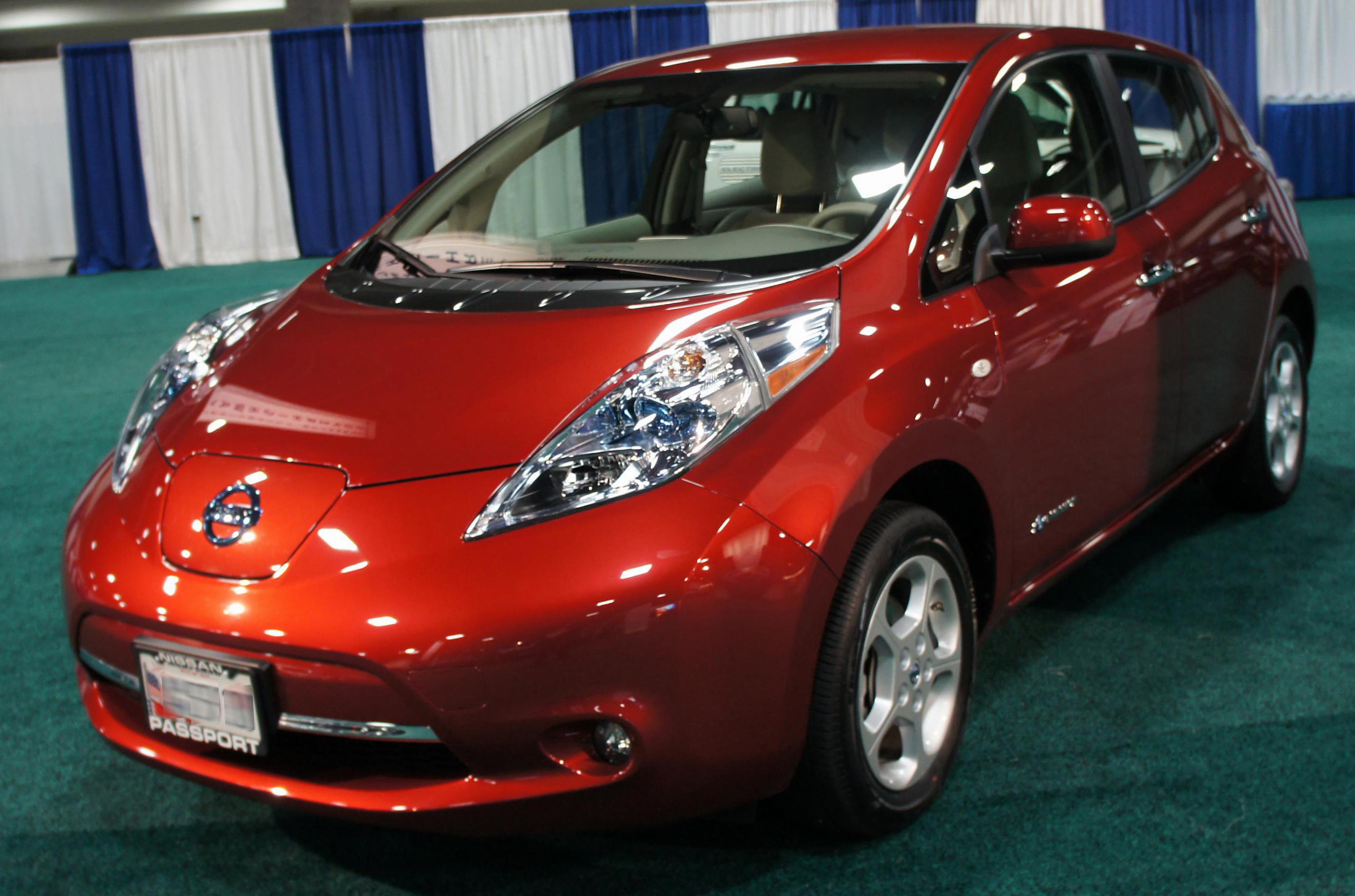 Nissan Leaf Specifications hatchback