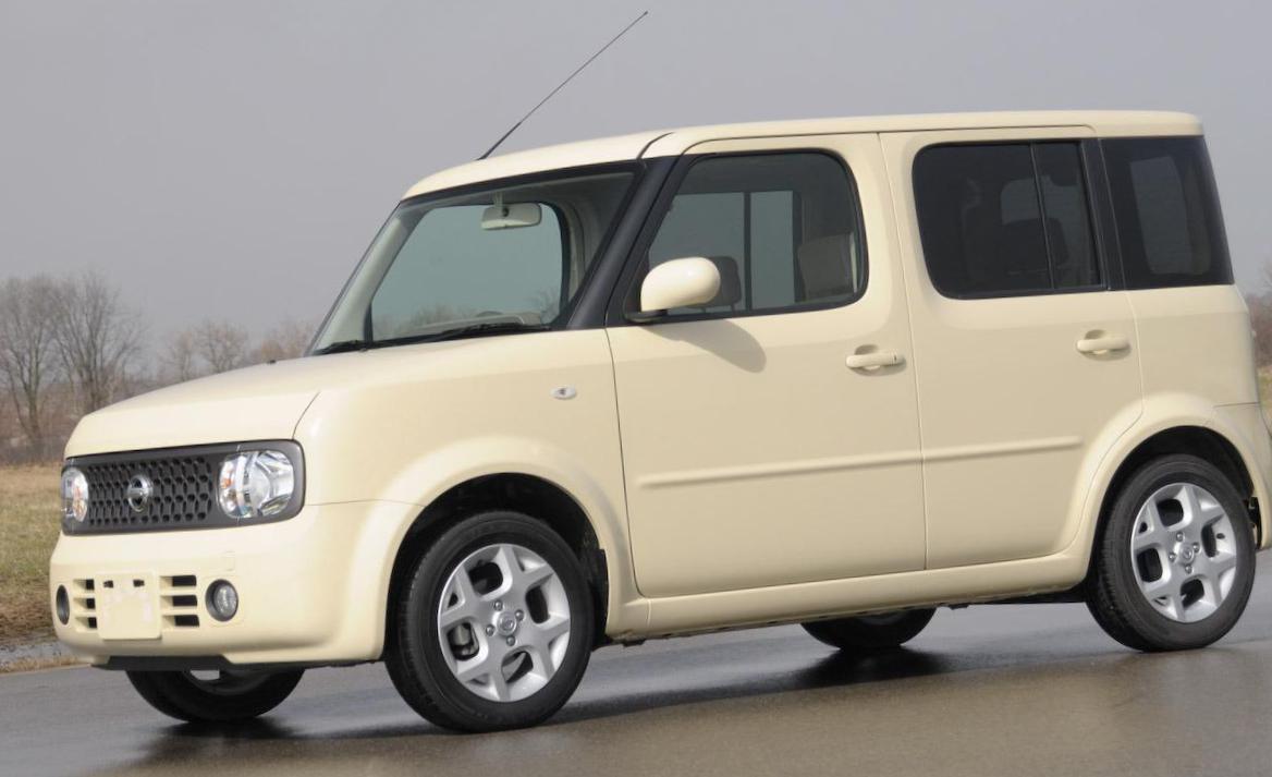 Nissan Cube review hatchback