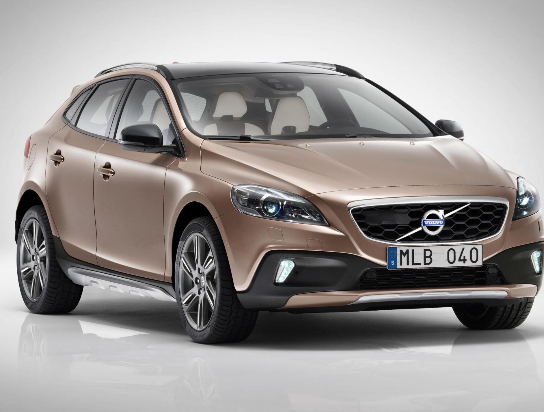 Volvo V40 Cross Country Specifications 2008