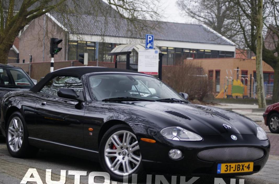 Jaguar XKR Cabrio approved suv