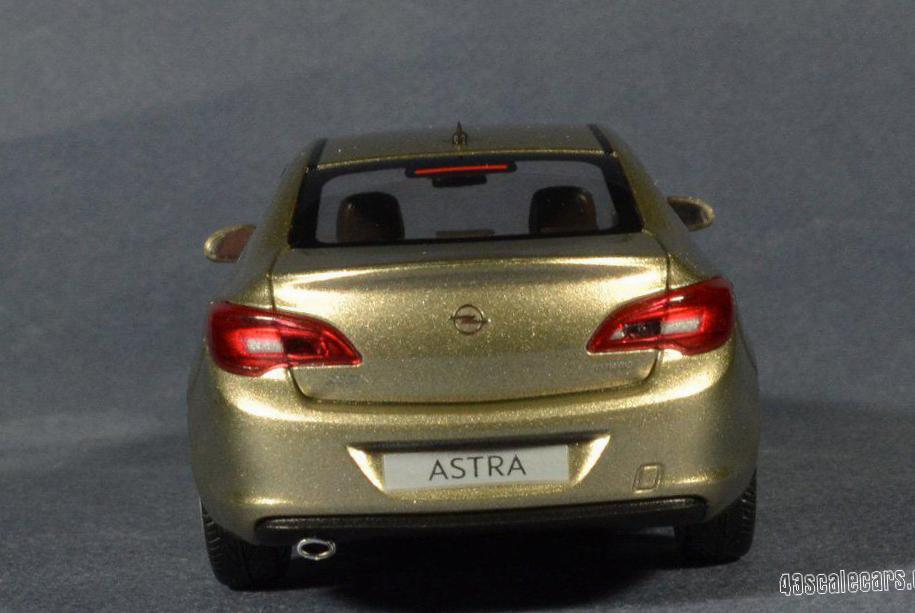 Astra J Sedan Opel approved hatchback