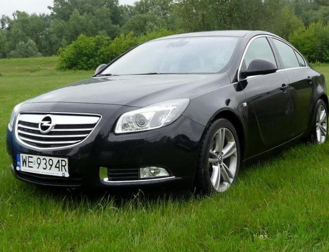 Insignia Hatchback Opel review 2011
