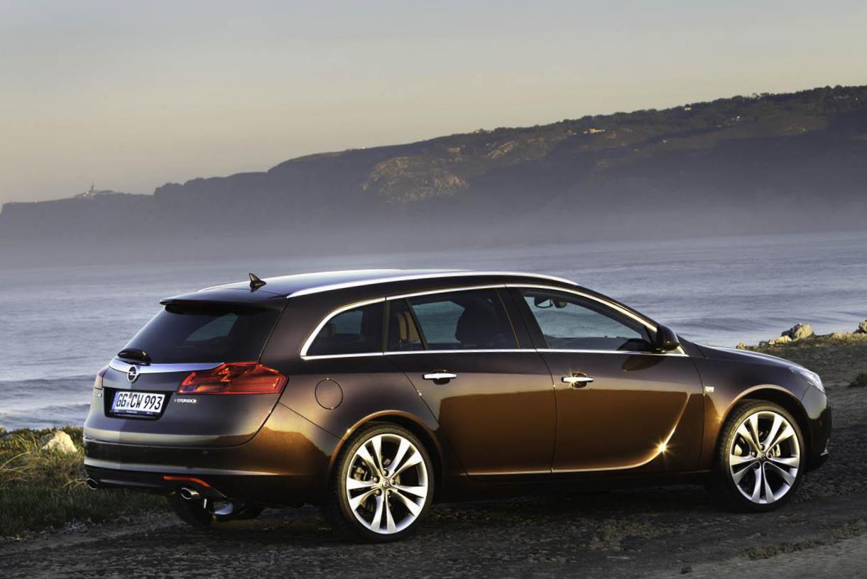 Insignia Sports Tourer Opel parts 2013